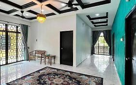 Qs Family Homestay Pasir Mas